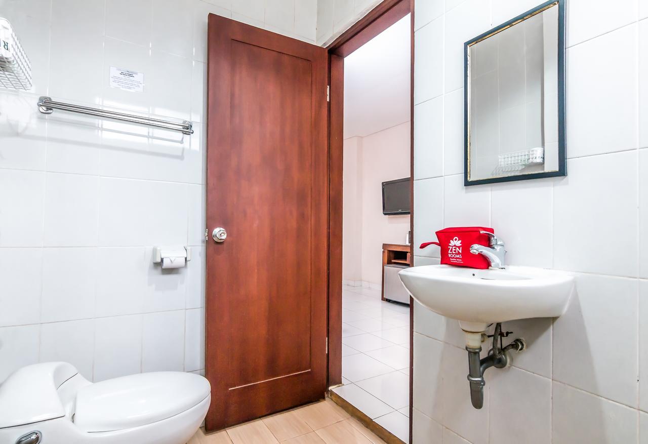 Zen Rooms Kuta Kubu Anyar 2 エクステリア 写真